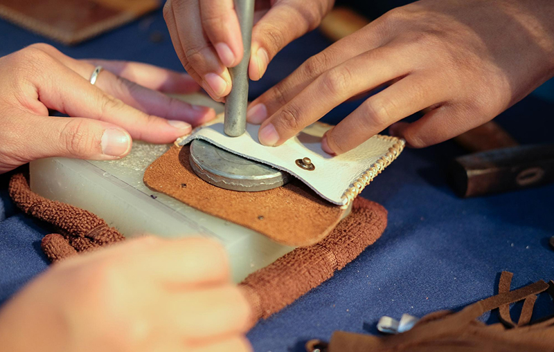 =Personalized Small Leather Goods noir-luxe-personalized-small-leather-goods